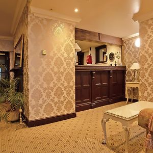 Great White Horse Hotel